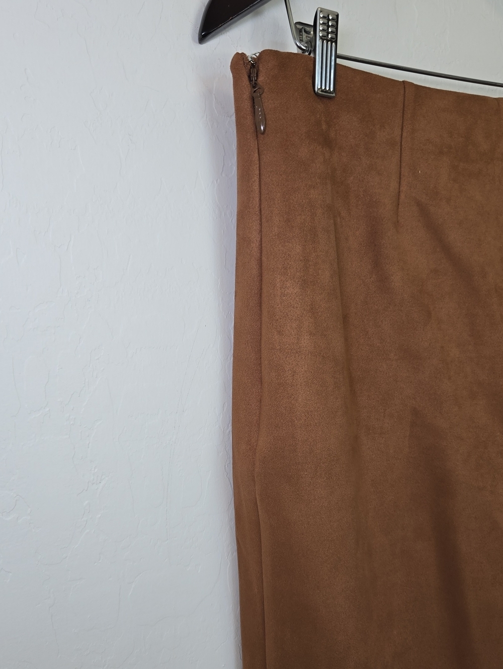 Naked Wardrobe Faux Suede Straight Leg Pants Mocha Brown Neutral Womens XL NWT - Picture 8 of 13